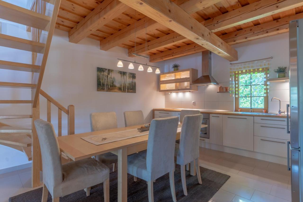 Chalet Haloze Pristava Exteriör bild